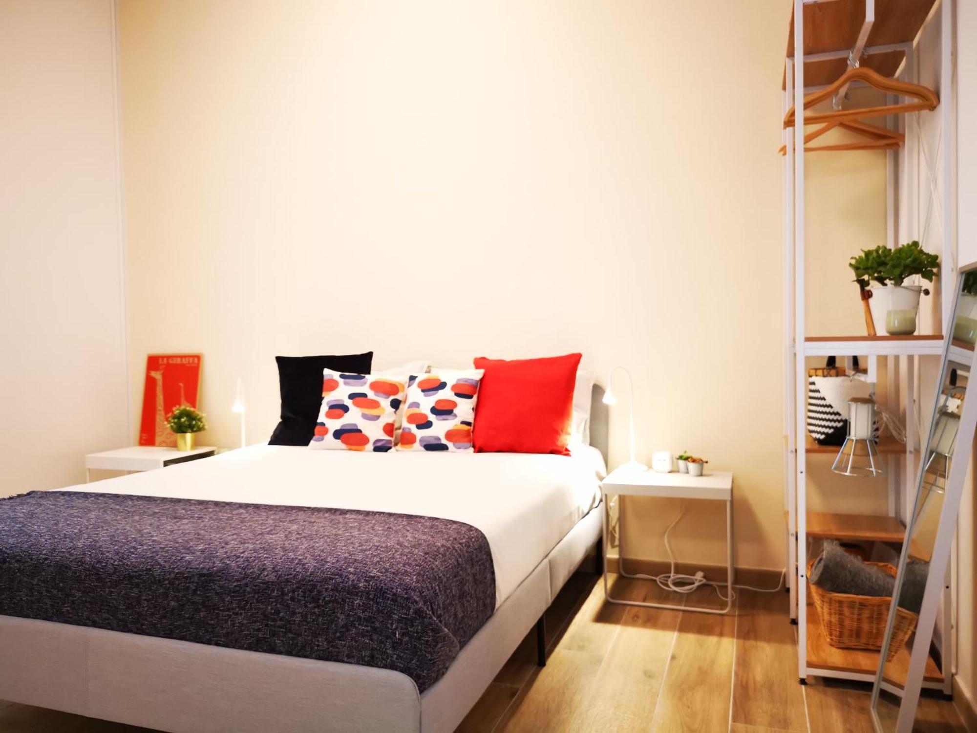 Spacious Apartment 50 Meters From The Metro Milano Værelse billede